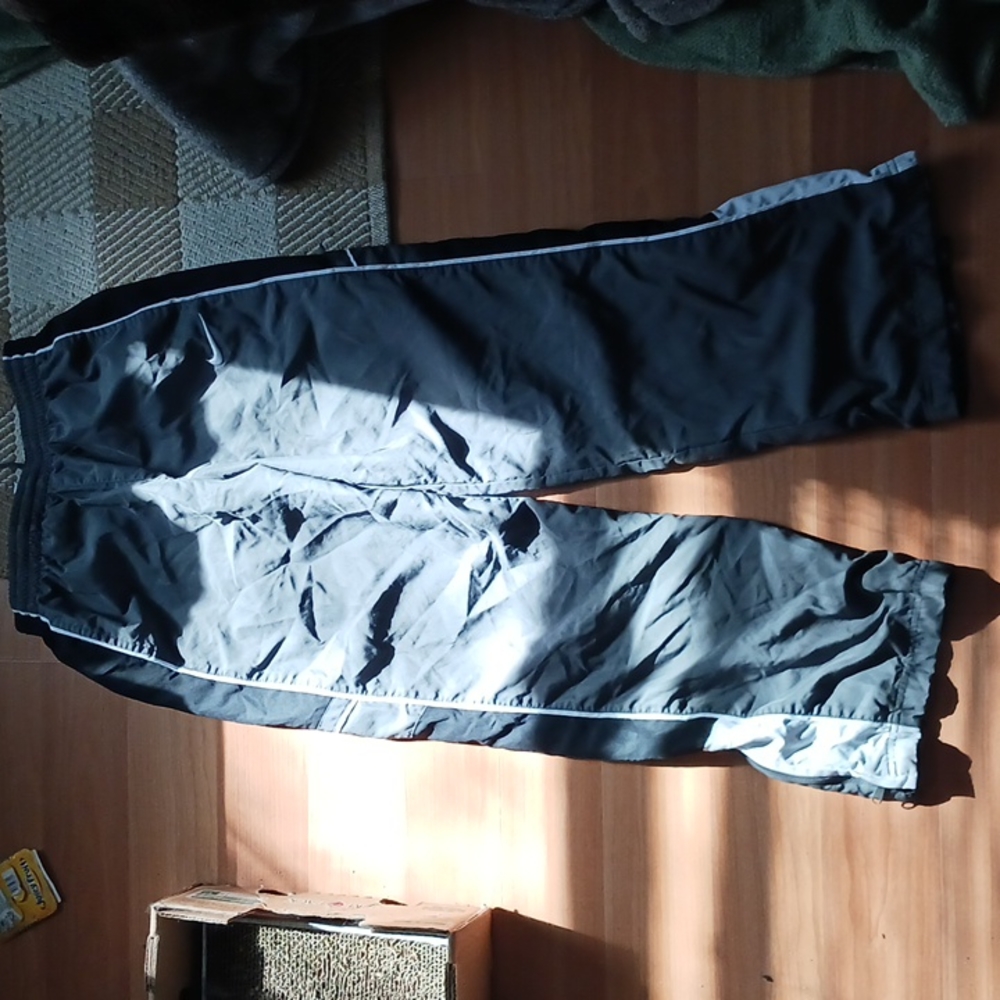 Nike warm up pants